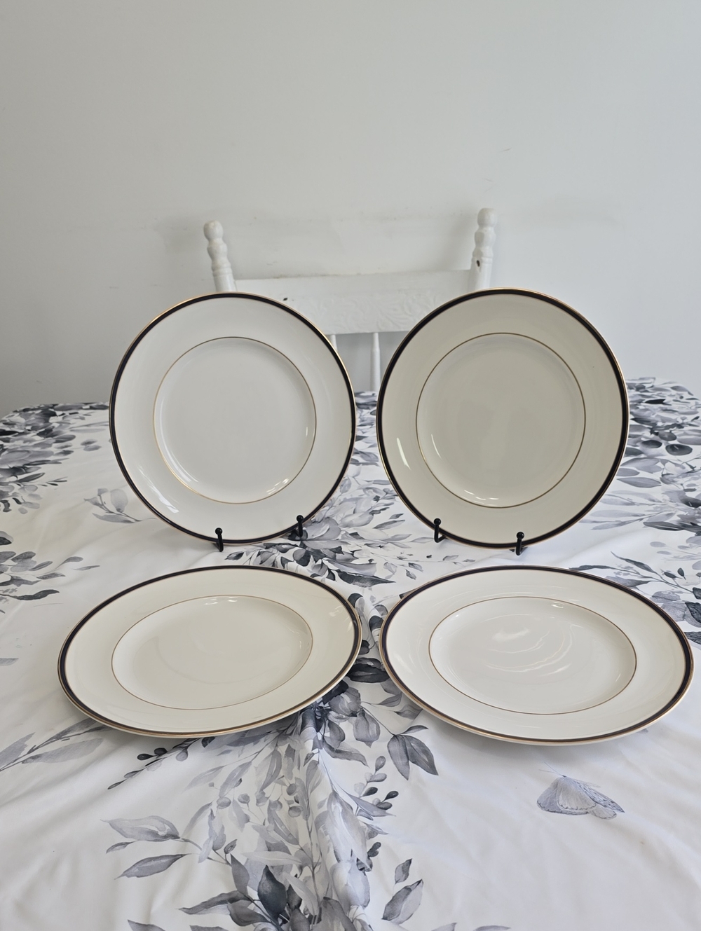 Vintage Royal Doulton Set Of 4 Oxford Blue New Romance Dinner Plates TC 1210
